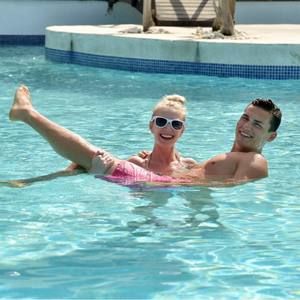 Meet your Posher, Brittany